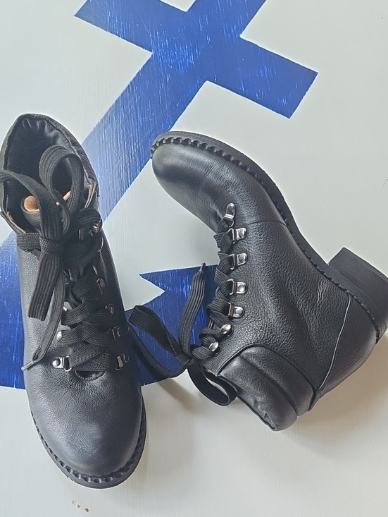gentle souls Shoes - Gentle Souls Veric Black Leather Hiker Bootie Size 8